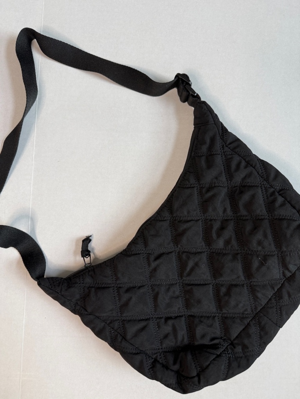 Amazon Cross Body Bag Purse Black Quilted - Picture 2 of 8